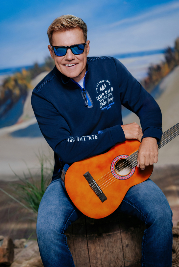 Troyer-Sweatshirt aus Interlock mit Rücken-Artwork