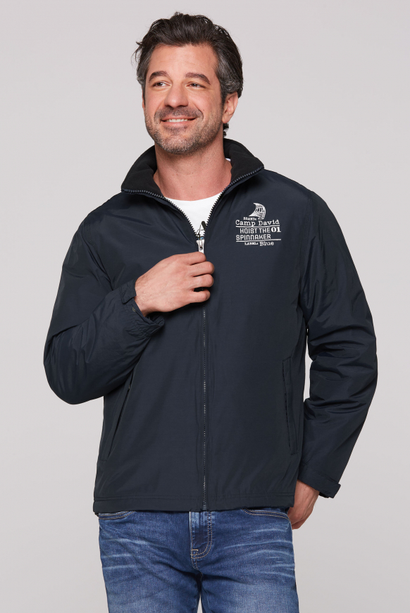 Windjacke mit kleinen Logo-Stickereien