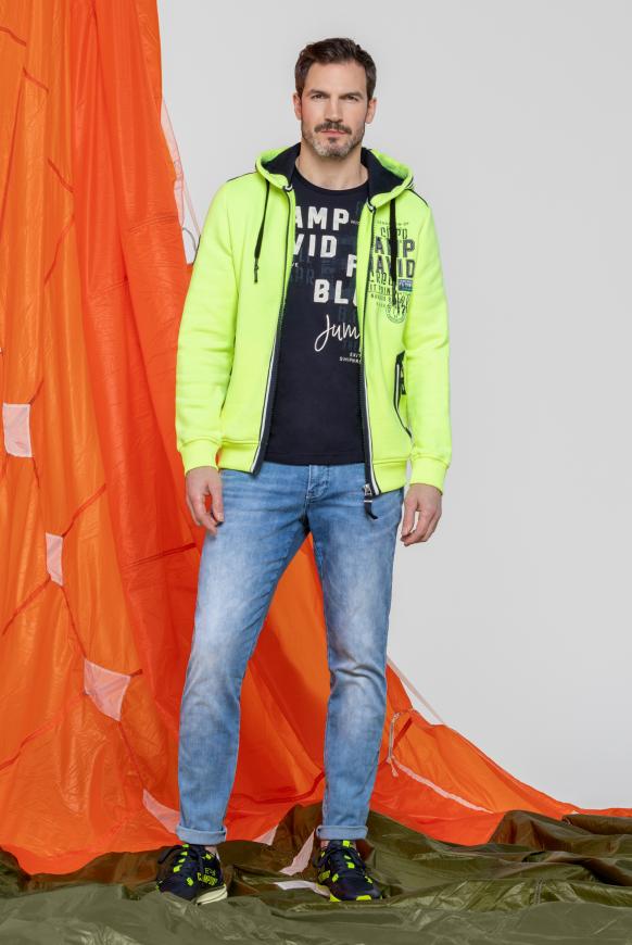 Base Jumping Look1