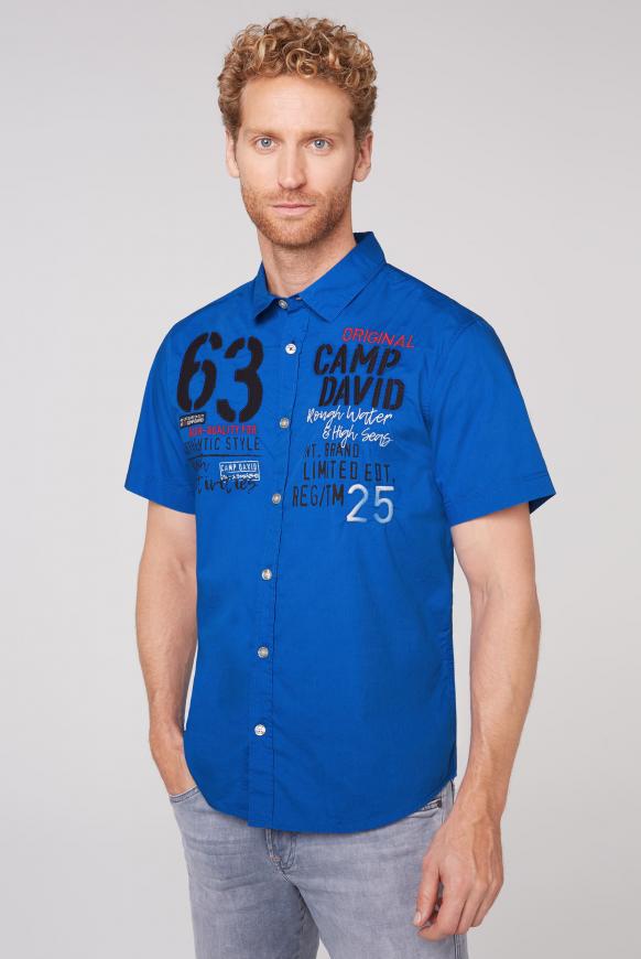 Kurzarmhemd mit Logo-Applikationen coastal blue