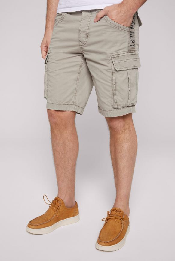 Kurze Cargo Shorts mit Seitentapes beige