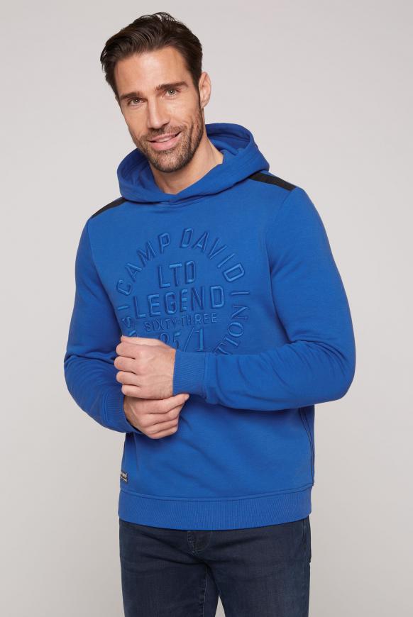 Special Hoodie mit 3D-Stickereien