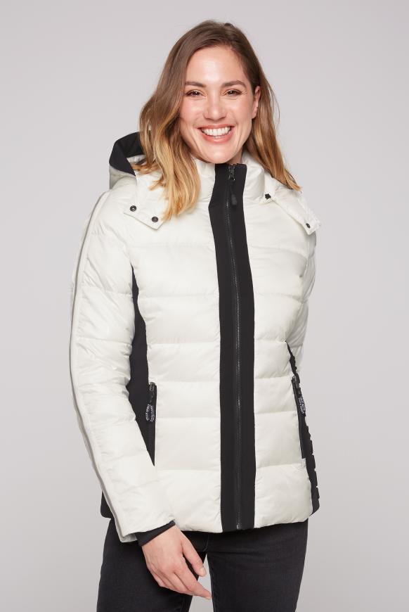 Steppjacke mit geprägten Logo Artworks ivory