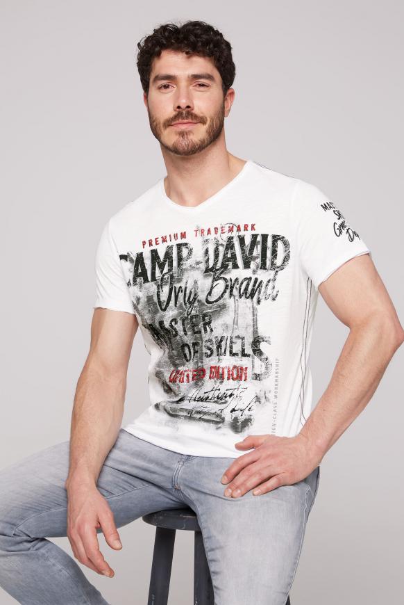 T-Shirt V-Neck mit Photoprint im Used Look opticwhite