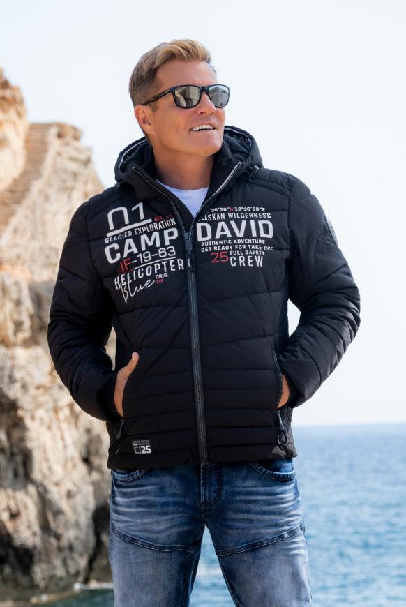 Winterjacke mit Kapuze im Ski-Design black