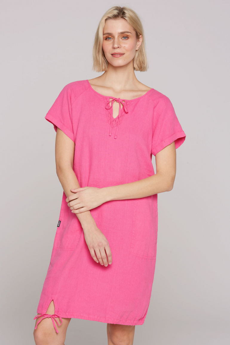 Ballonkleid aus Leinen mit Ajour-Details floral pink