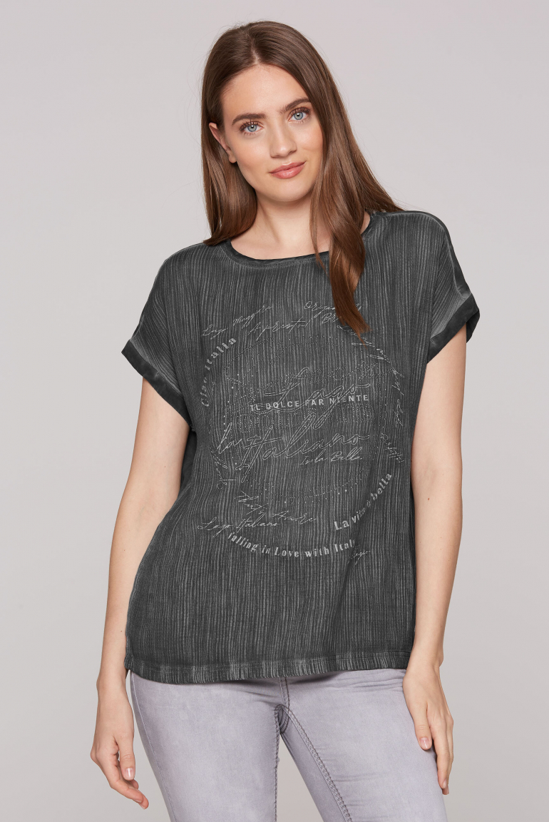 Blusenshirt mit Crash-Effekt und Artwork black