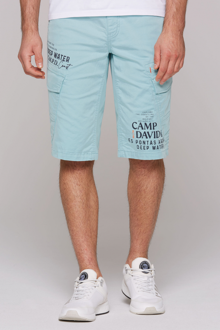 Cargo Shorts mit Label Prints sea mint
