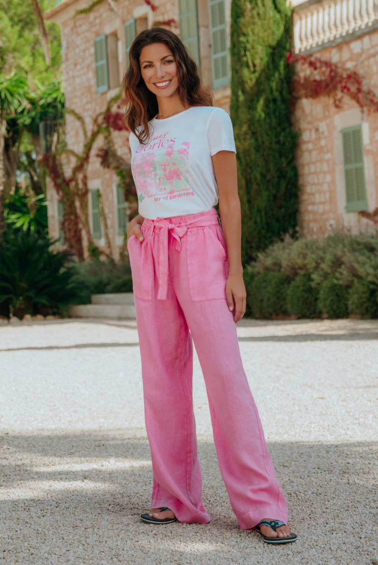 Carina My Secret Garden Look1