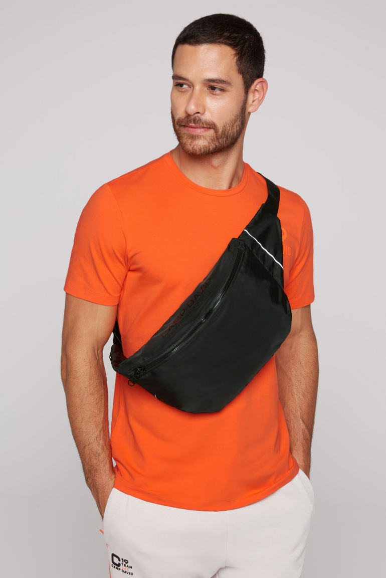 Große Gürteltasche mit Logo Print black
