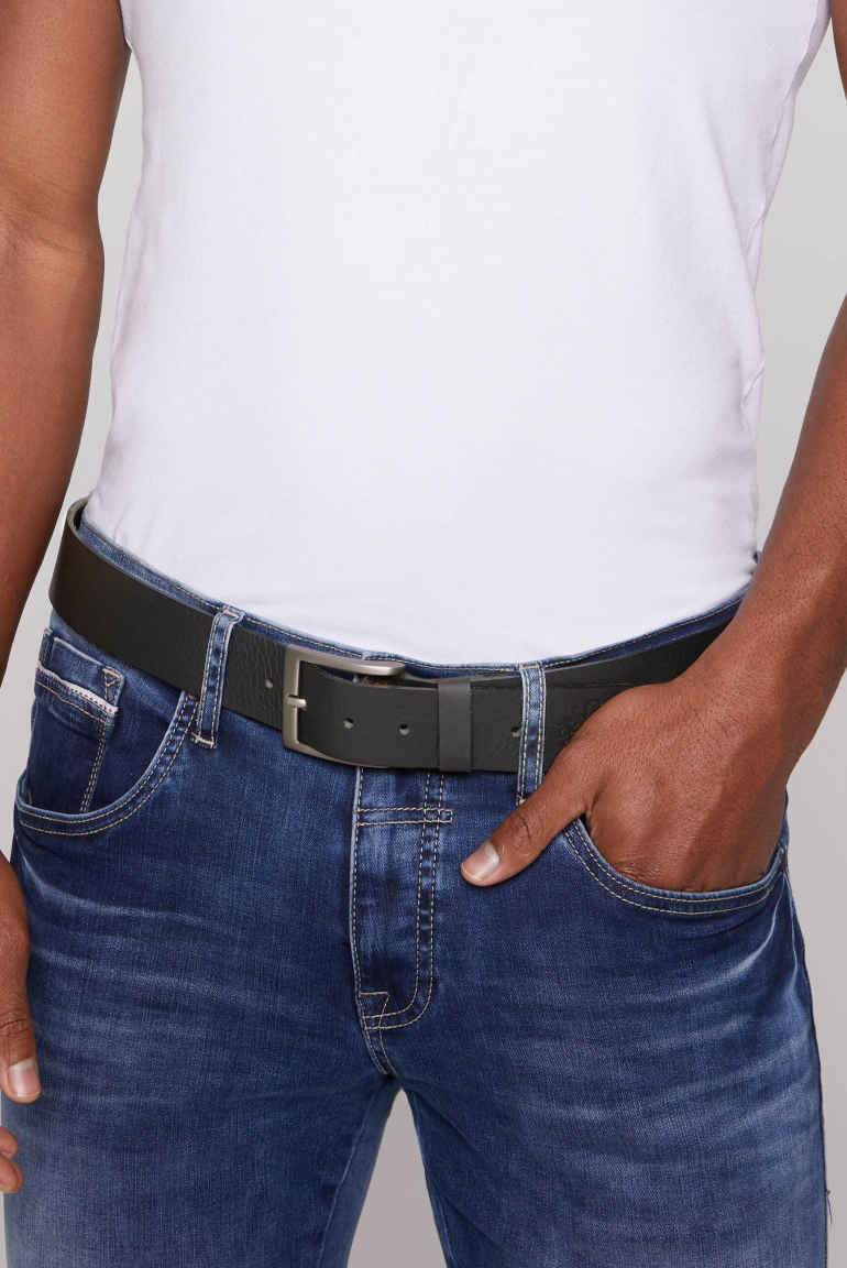 Gürtel aus Leder mit Logo-Prägung
