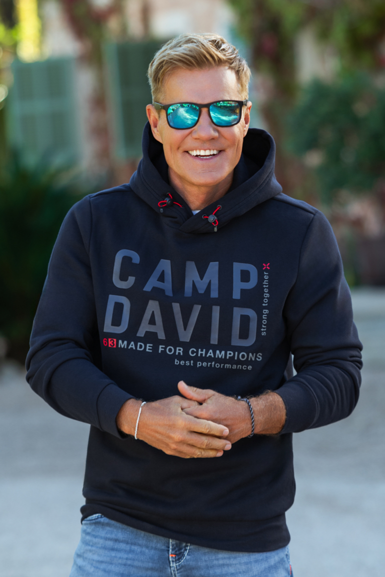 Hoodie mit Rubber Artwork blue navy
