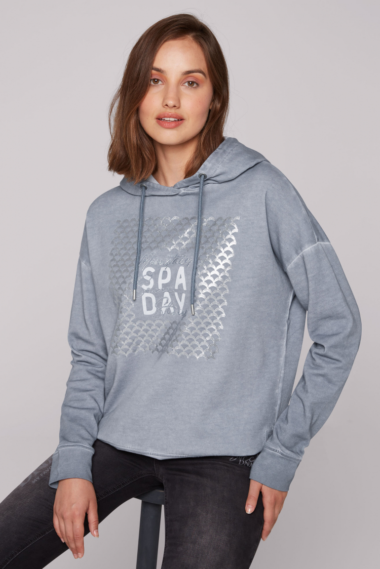 Hoodie Oil Dyed mit Artwork cold grey