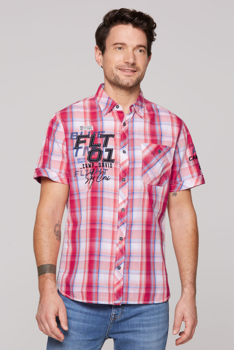 Kurzarm-Karohemd mit Label-Applikationen nautical red