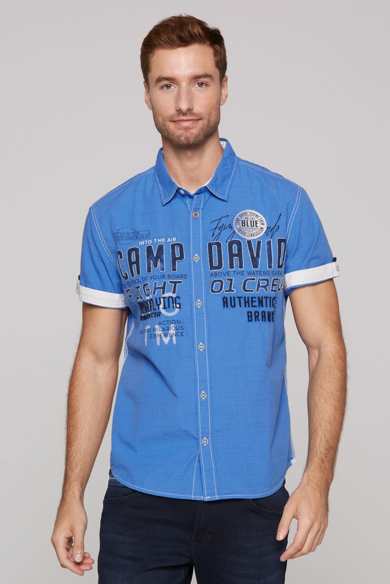 Kurzarm-Streifenhemd mit Label-Stickereien pacific blue