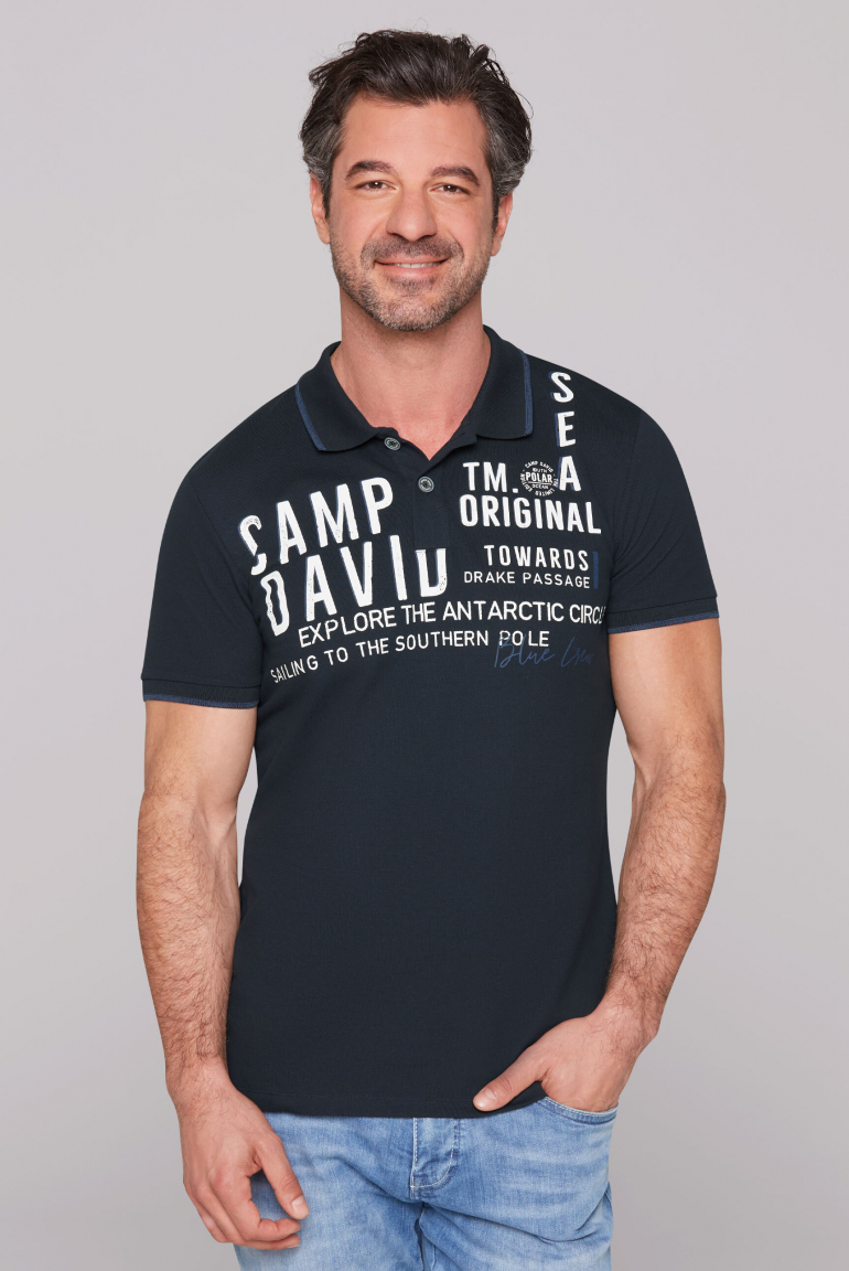Kurzarmpolo aus Pikee mit Logo Artwork blue navy