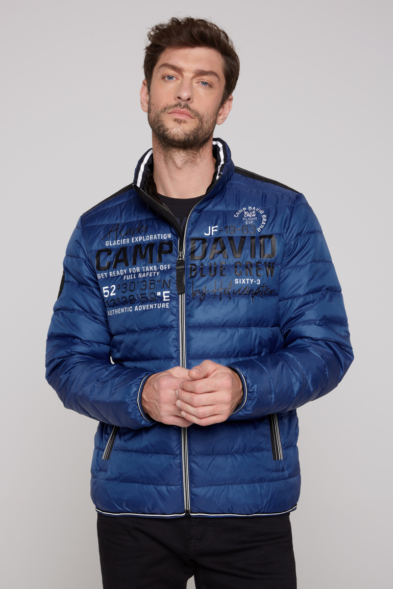 Leichte Steppjacke mit Logo Prints und Tapes flight blue