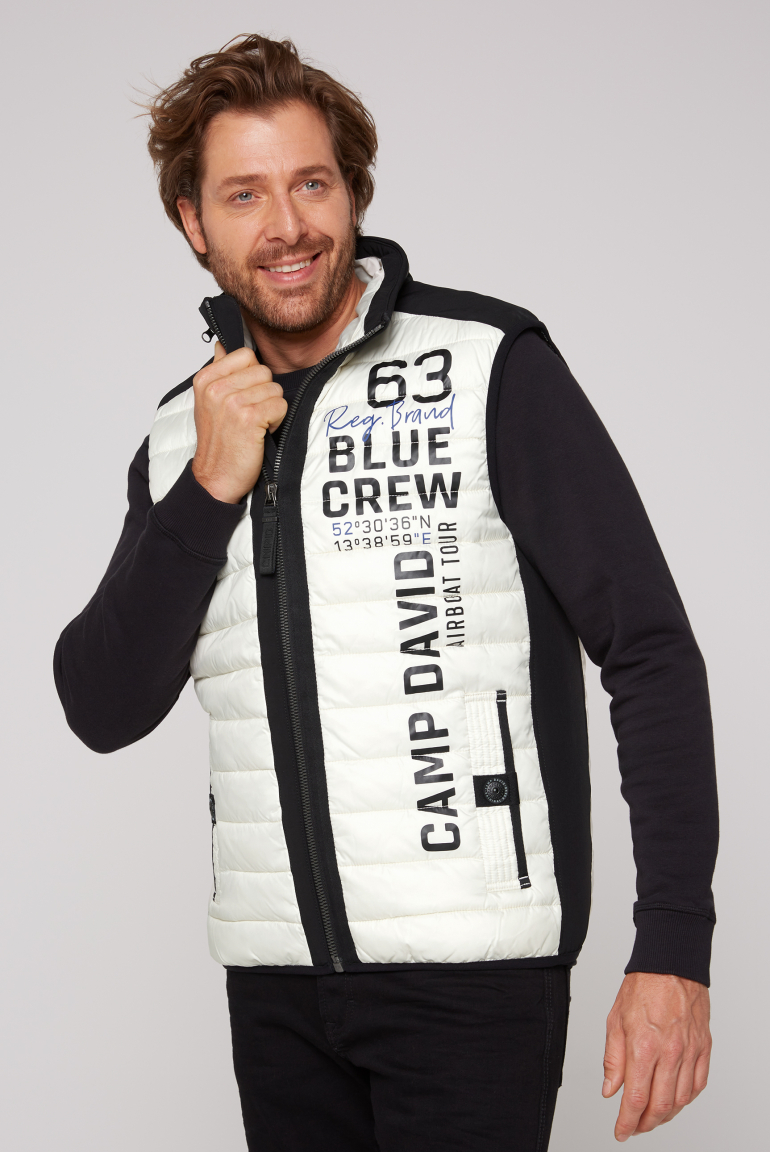 Leichte Steppweste mit Softshell-Details kitt