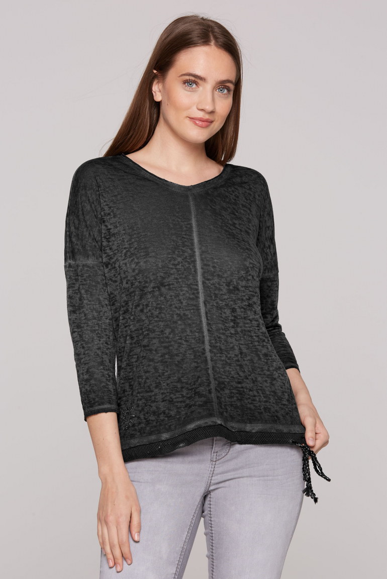Leichtes V-Shirt mit Mesh-Details black