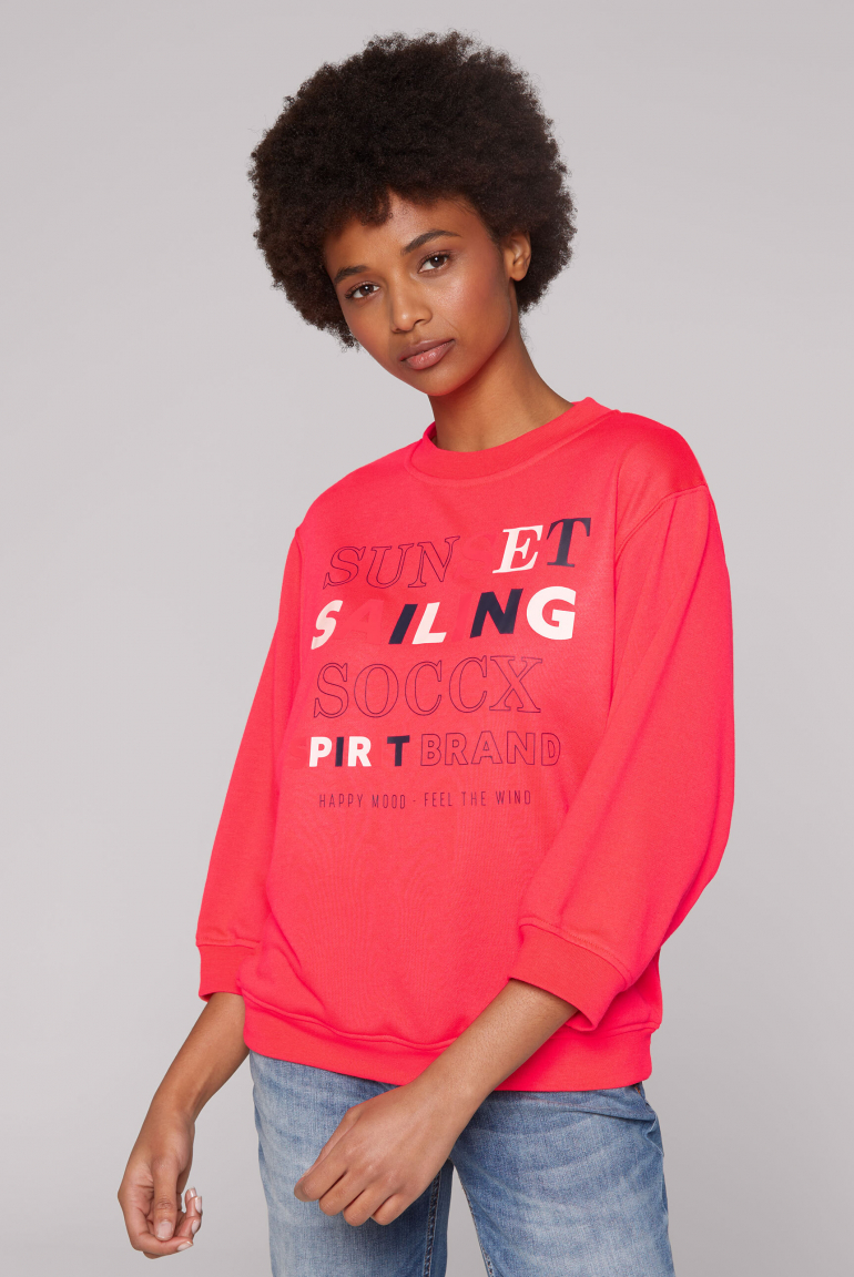 Oversized-Sweatshirt mit besonderer Ärmelweite flashy red