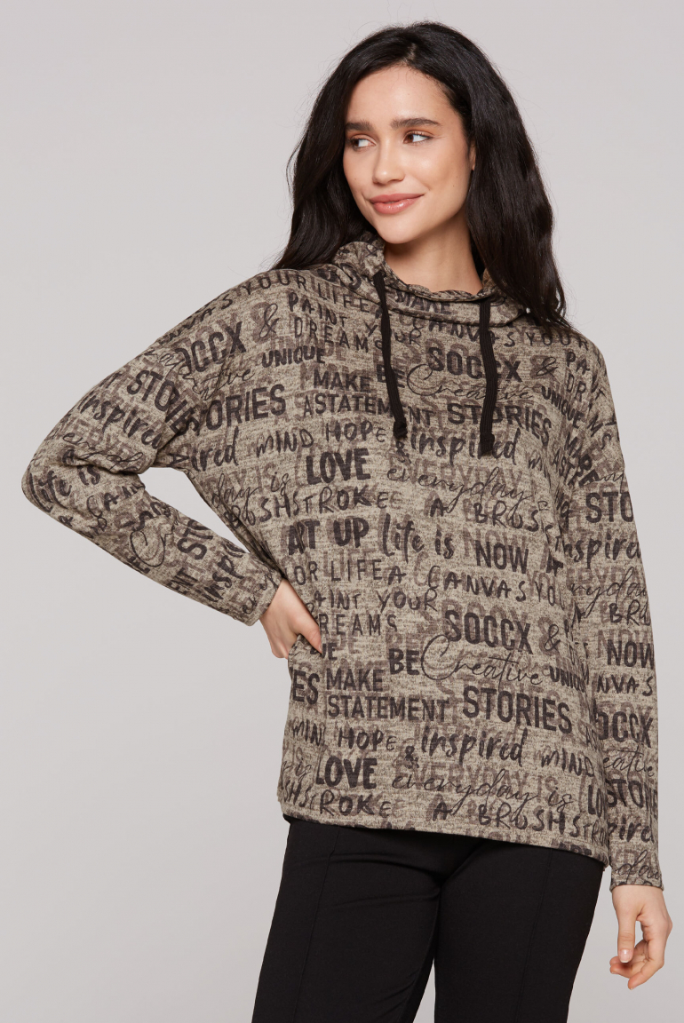 Rollkragenpullover mit All Over Print chai tea