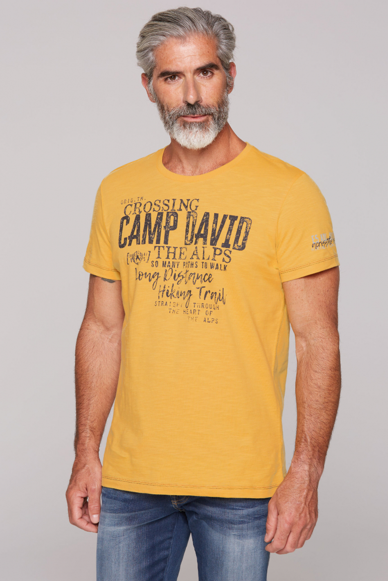 Rundhalsshirt mit Label Prints yellow morning