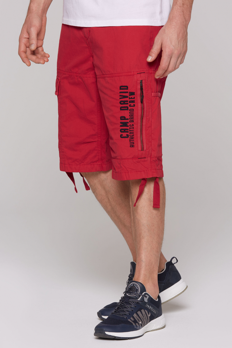 Skater Shorts aus Twill mit Logo-Stickerei nautical red