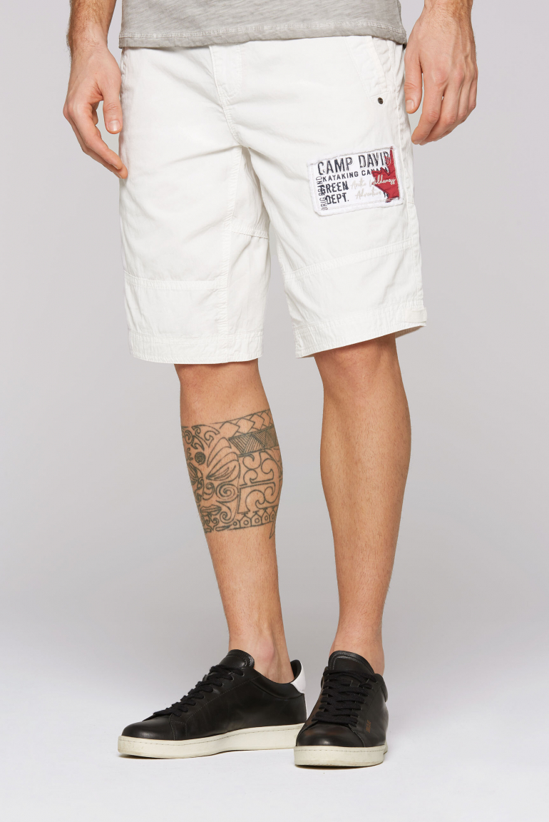 Skater Shorts mit Used-Waschung kitt
