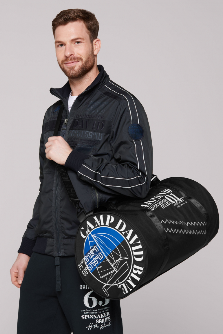 Sporttasche im Segel-Design black