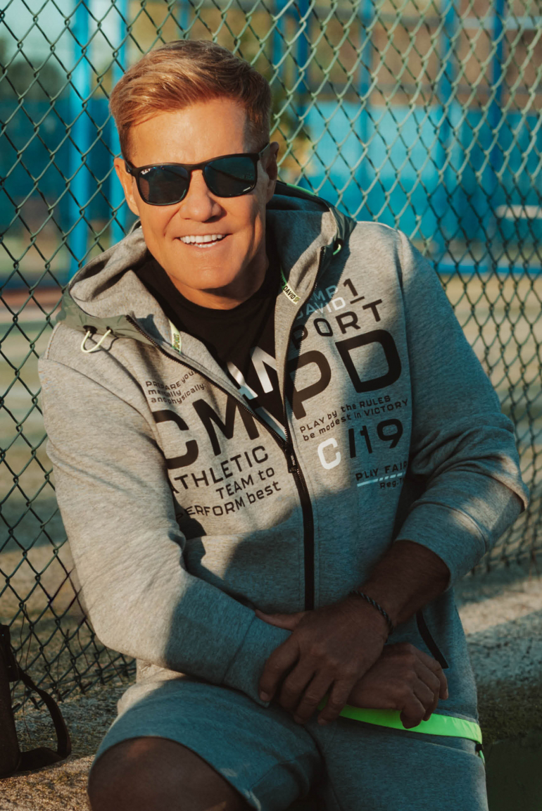 Trainingsjacke mit Kontrastkapuze und Prints dark greymelange