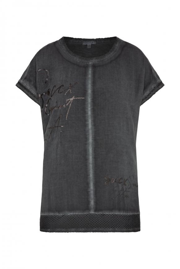 Blusenshirt im Muster- und Materialmix black