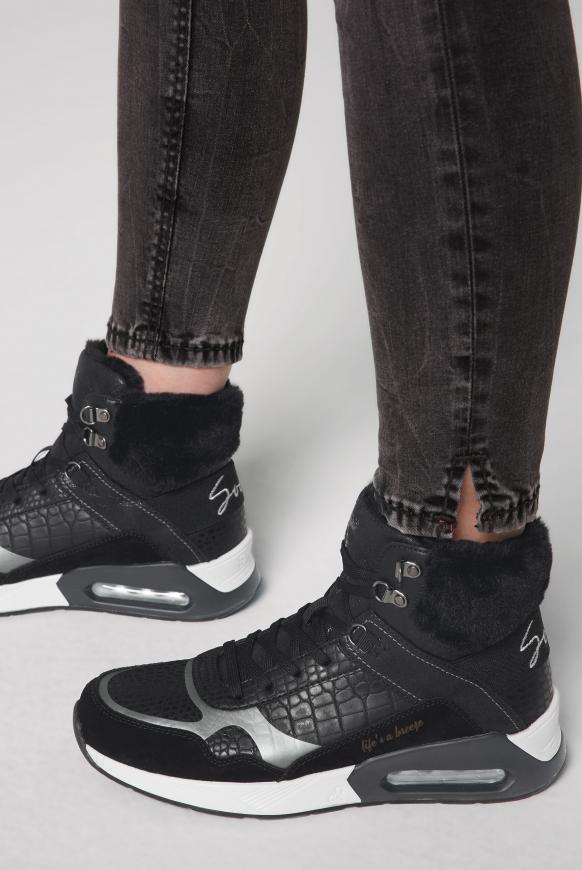 High-Top Sneaker im Materialmix black