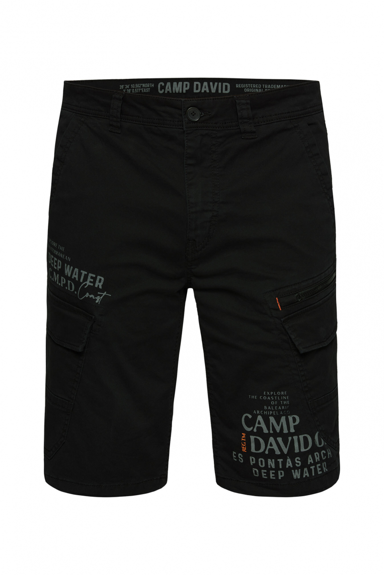 Cargo Shorts mit Label Prints black