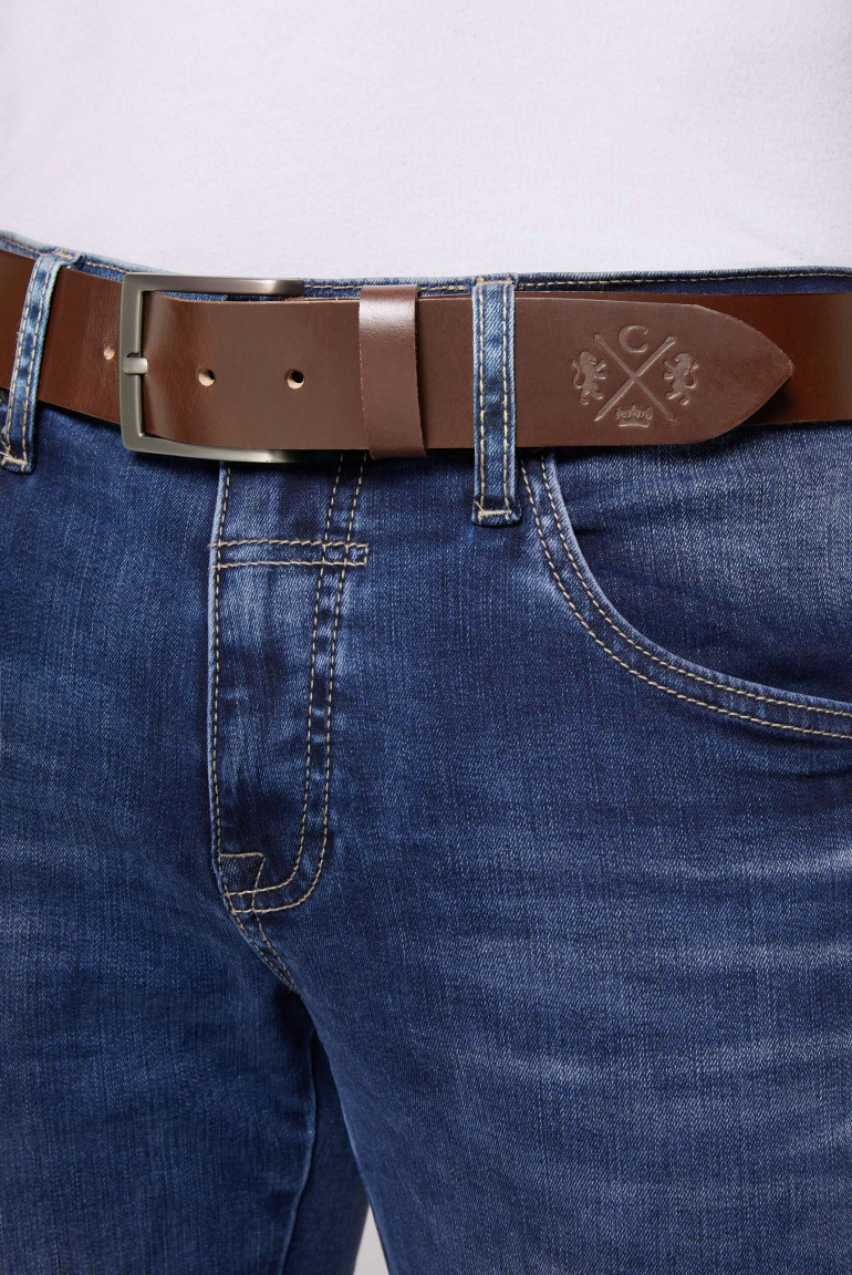 Gürtel aus Leder mit Logo-Prägung