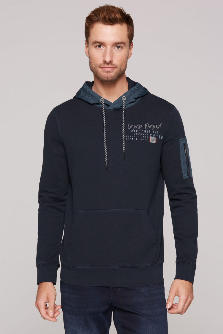 Hoodie im Materialmix mit Rücken-Print