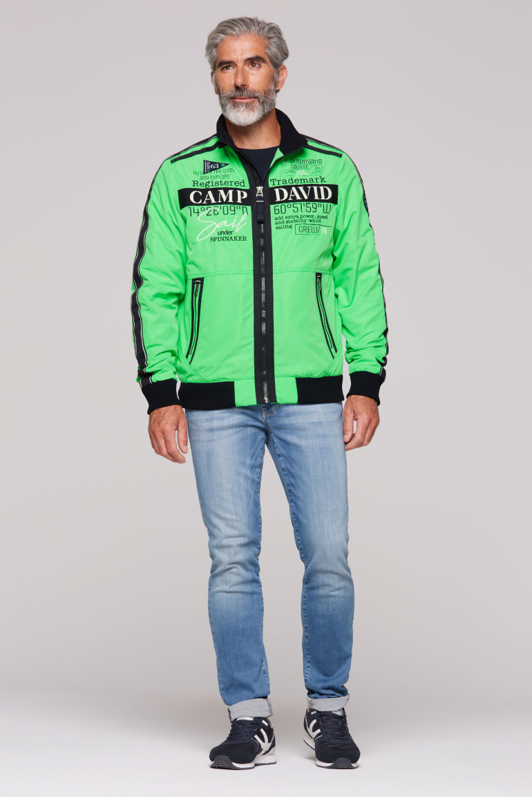 Leichter Blouson mit Tapes und Artworks