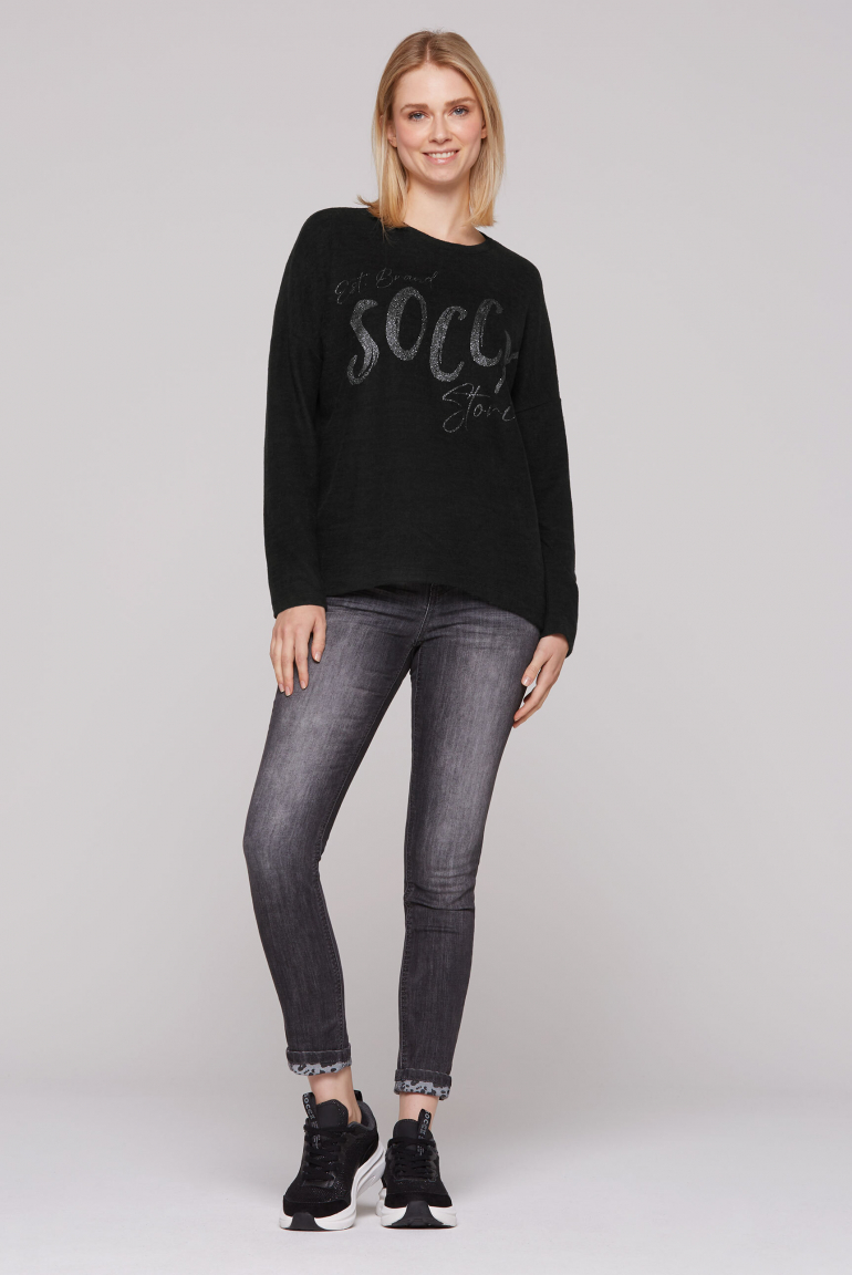 Oversized Pullover aus Flauschstrick