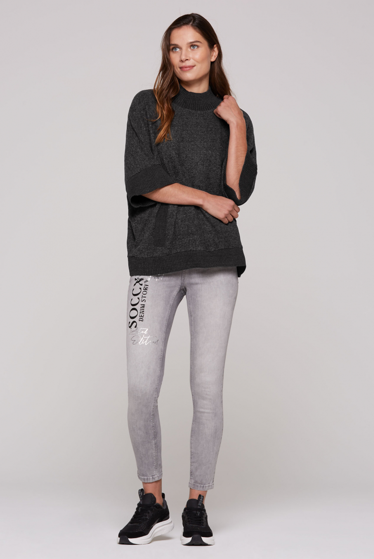 Oversized Pullover mit Stehkragen und Taschen