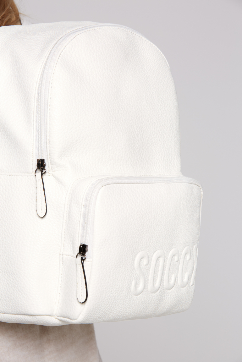 Rucksack aus genarbtem Lederimitat mit Logo-Prägung