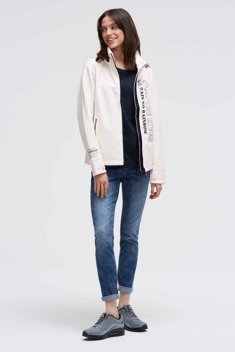 Softshelljacke mit Kapuze und Glossy Prints