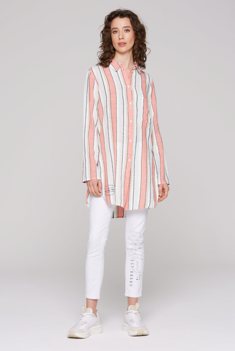 Strukturierte Longbluse mit bunten Streifen