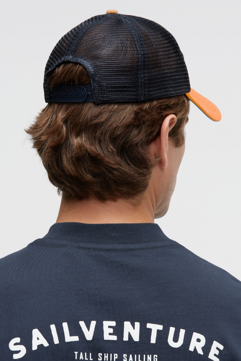 Trucker Cap mit 3D-Logo-Stickerei