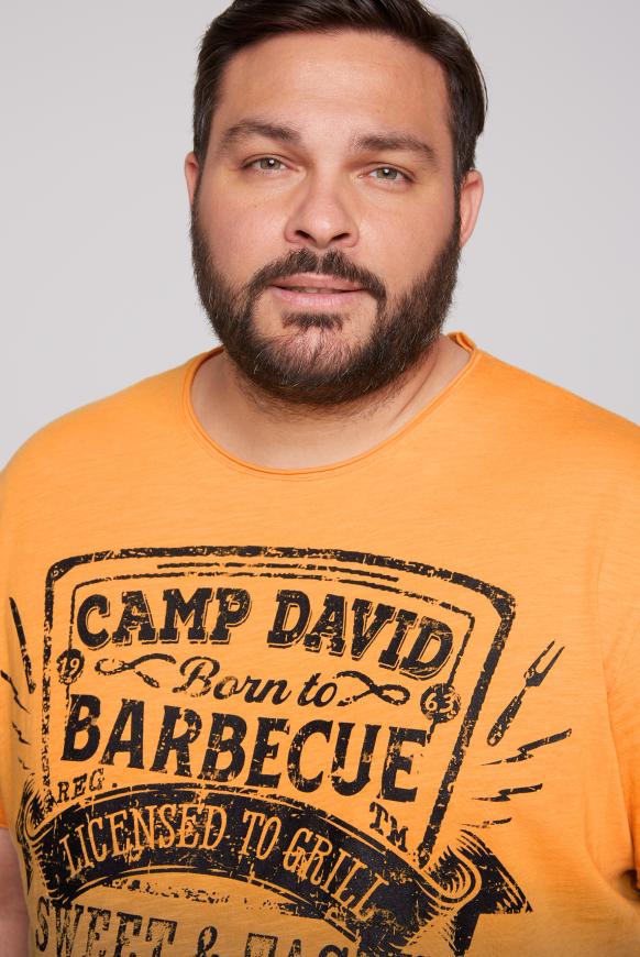 Dip Dye T-Shirt mit Barbecue Prints