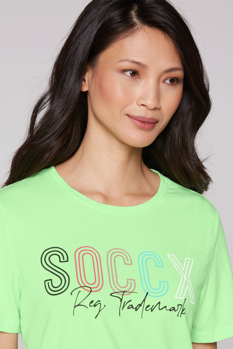 Basic T-Shirt mit Rundhalsausschnitt und Logo