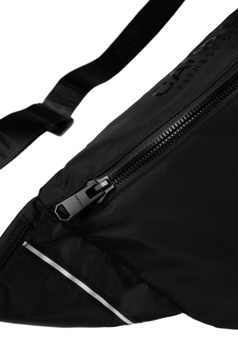 Große Gürteltasche mit Logo Print