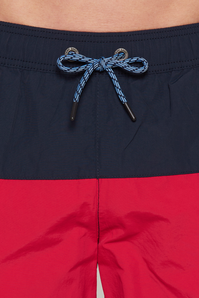 Lange Beachshorts mit Colour-Blocking