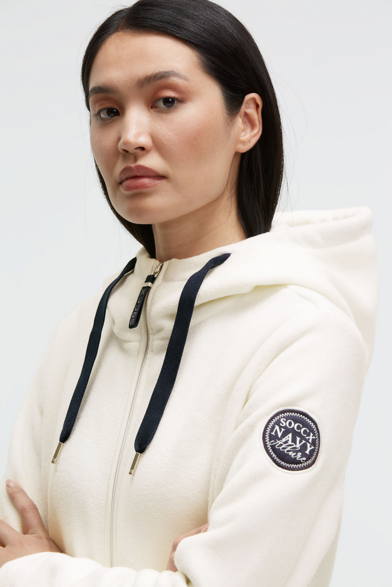 Lange Fleecejacke mit Kapuze und Label Patch