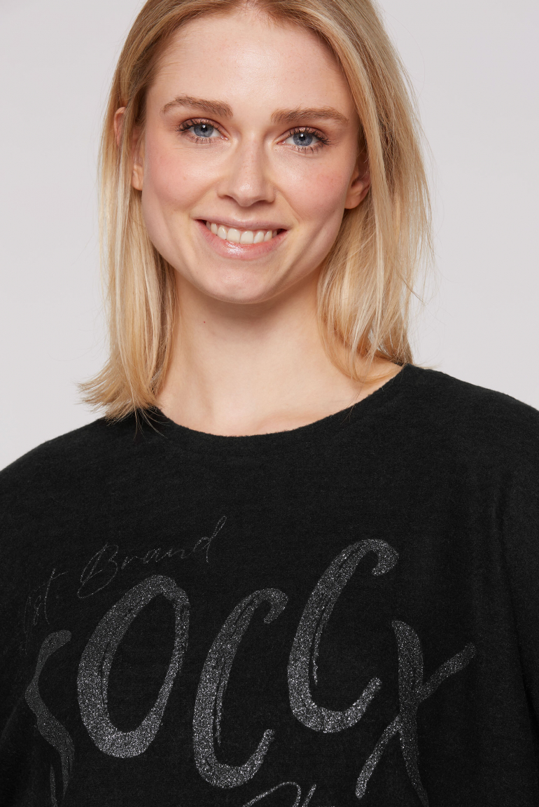 Oversized Pullover aus Flauschstrick