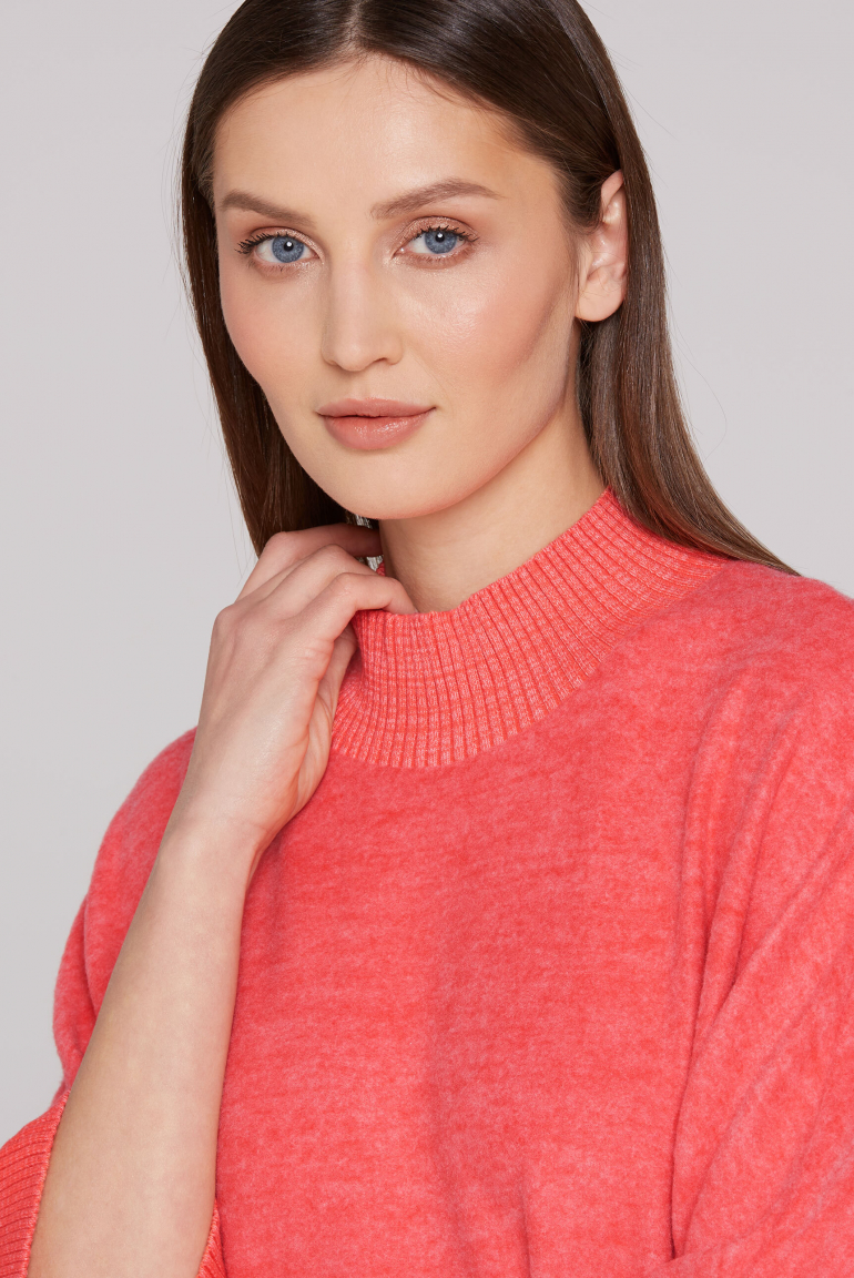 Oversized Pullover mit Stehkragen und Taschen