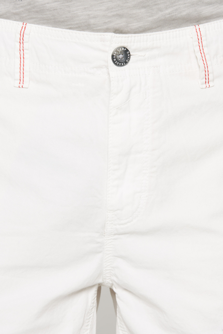Skater Shorts mit Used-Waschung